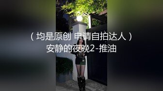  卡戴珊丰乳肥臀美女掰B舔奶足交自慰喷尿超刺激