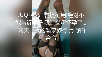 害羞的美丽女人