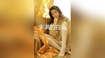 【新片速遞】  清纯学生妹~18新人萝莉姐妹花，初下海，发育超好白嫩美乳，顶级粉嫩美穴，拿出假屌跳蛋互插[2.31G/MP4/02:09:26]