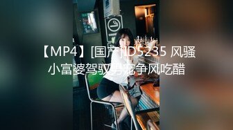 Onlyfans 极品反差嫩妹百变女神《minichu》全套完整版流出