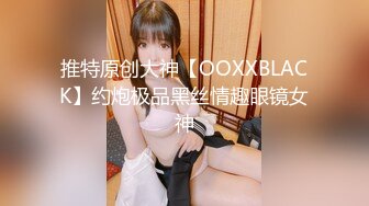 深夜找的高端外围女，颜值不错长发女神跟小哥床上玩69舔逼口交，多体位爆草抽插叫声淫荡