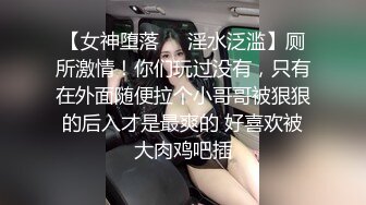 家里有个气质老婆就是爽啊 躺着享受一袭黑衣苗条好身材