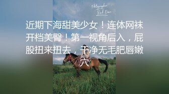 情人卖力口爆，爽死了。