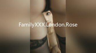 FamilyXXX.London.Rose