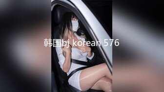 STP34288 性感反差小骚货 和闺蜜男友的秘密约会 感觉好刺激呀 心旷神怡 我和你女朋友谁更骚啊 HongKongCandy